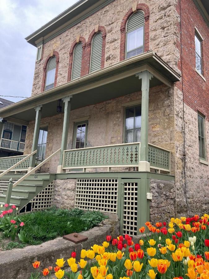 Abe'S Spring Street Guest House Галена Экстерьер фото
